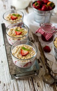 Preview wallpaper oatmeal, strawberries, berries, breakfast