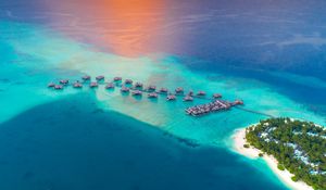 Preview wallpaper ocean, aerial view, bungalow, island, beach, horizon