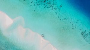 Preview wallpaper ocean, aerial view, water, tropics, sand, beach