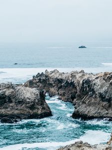 Preview wallpaper ocean, bay, shore, rocks, surf, bodega bay, california