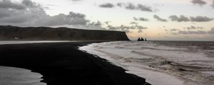 Preview wallpaper ocean, beach, coast, black sand, iceland