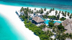 Preview wallpaper ocean, beach, island, maldives, palm, houses