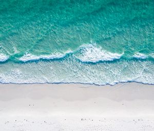 Preview wallpaper ocean, coast, aerial view, sand, beach, surf, foam