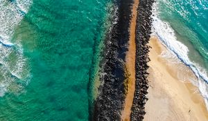 Preview wallpaper ocean, island, aerial view, pebbles, surf