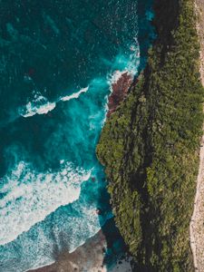 Preview wallpaper ocean, island, aerial view, surf, shore, greens