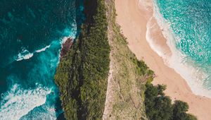 Preview wallpaper ocean, island, aerial view, surf, shore, greens