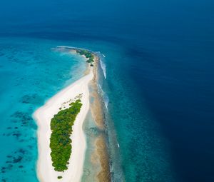 Preview wallpaper ocean, island, aerial view, water, tropics