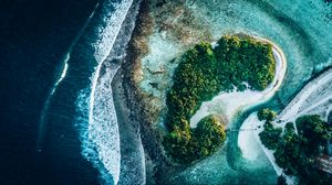Preview wallpaper ocean, islands, aerial view, trees, water