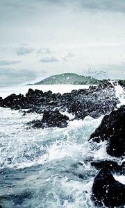 Preview wallpaper ocean, stones, water, storm, cold, splashes