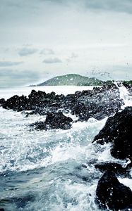 Preview wallpaper ocean, stones, water, storm, cold, splashes