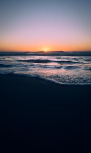 Preview wallpaper ocean, sunset, beach, waves, dusk