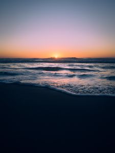 Preview wallpaper ocean, sunset, beach, waves, dusk