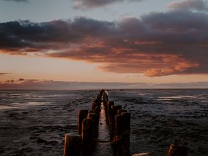 Preview wallpaper ocean, sunset, horizon, pier