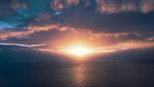 Preview wallpaper ocean, sunset, horizon, sky, clouds, sunlight, newport beach, california