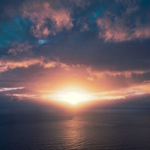 Preview wallpaper ocean, sunset, horizon, sky, clouds, sunlight, newport beach, california