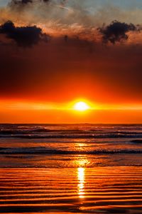 Preview wallpaper ocean, sunset, horizon, sky, waves