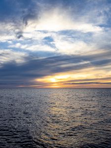 Preview wallpaper ocean, sunset, horizon, hawaii