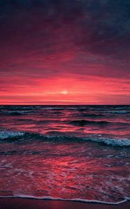 Preview wallpaper ocean, sunset, surf, horizon, sea, sky, foam