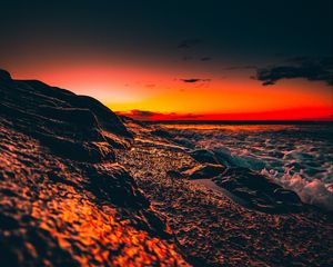 Preview wallpaper ocean, sunset, surf, wave, sky, night