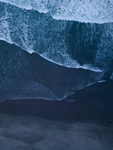 Preview wallpaper ocean, surf, aerial view, foam, waves, sand, coast