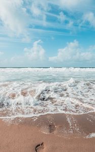 Preview wallpaper ocean, surf, foam, sand, traces, waves