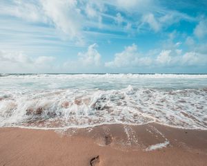 Preview wallpaper ocean, surf, foam, sand, traces, waves