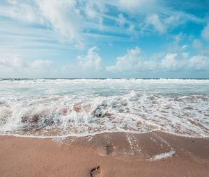 Preview wallpaper ocean, surf, foam, sand, traces, waves