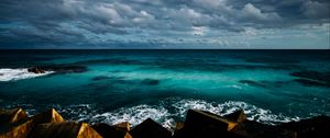 Preview wallpaper ocean, surf, horizon, coast, clouds, sky