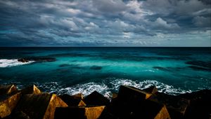 Preview wallpaper ocean, surf, horizon, coast, clouds, sky