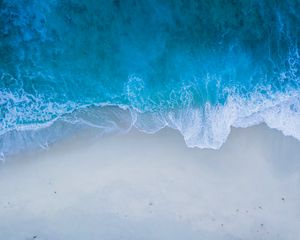 Preview wallpaper ocean, surf, sand, wave, foam, blue