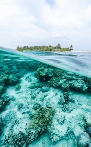 Preview wallpaper ocean, underwater world, water, island, sky