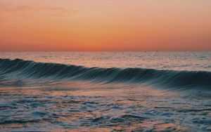 Preview wallpaper ocean, water, waves, horizon, sunset