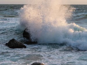 Preview wallpaper ocean, water, waves, spray, stones