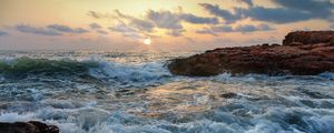 Preview wallpaper ocean, waves, sunset, coast, landscape