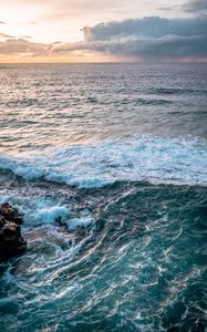 Preview wallpaper ocean, waves, water, horizon, stone