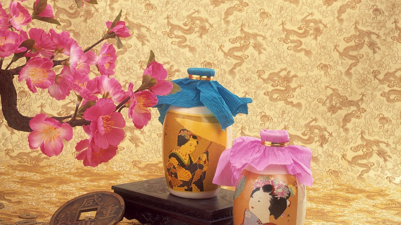 Wallpaper oil, bottles, coins, flowers, vase