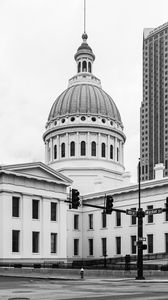 Preview wallpaper old courthouse, architecture, building, dome, bw