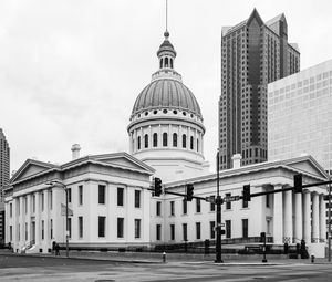 Preview wallpaper old courthouse, architecture, building, dome, bw