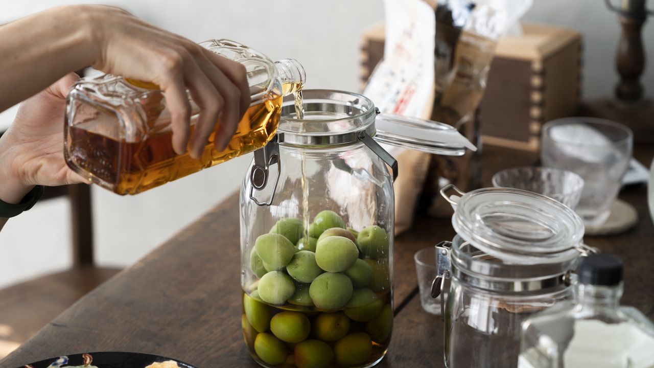 Wallpaper olives, oil, jar, cooking