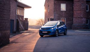 Preview wallpaper opel ampera, opel, car, blue