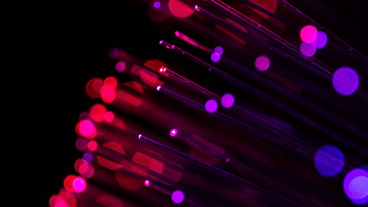 Wallpaper optical fiber, glare, thread, glitter, red, purple