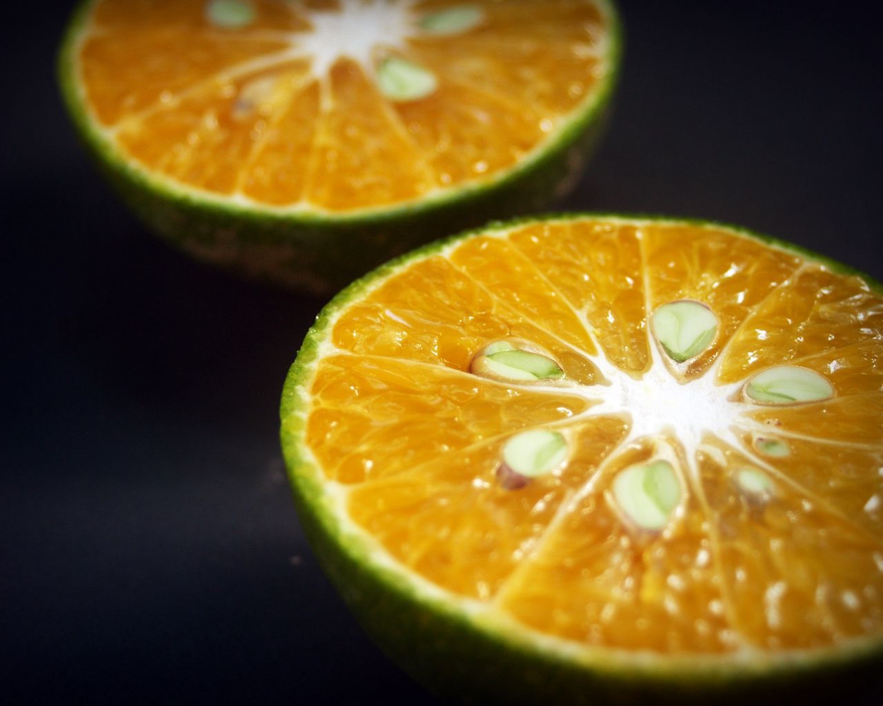 1280x1024 Wallpaper orange, citrus, cut