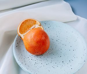 Preview wallpaper orange, citrus, fruit, plate