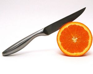 Preview wallpaper orange, slice, knife