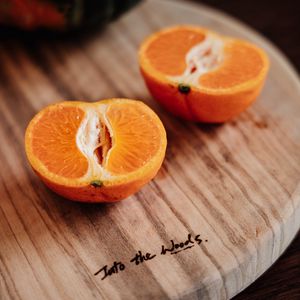 Preview wallpaper orange, slices, citrus, fruit, board