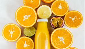 Preview wallpaper oranges, fruits, citrus, juice, bright