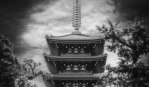 Preview wallpaper pagoda, antenna, black and white, trees, asia