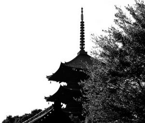 Preview wallpaper pagoda, architecture, spire, bw, dark