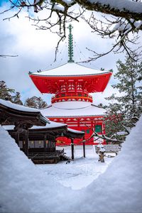 Preview wallpaper pagoda, building, architecture, red, snow, winter