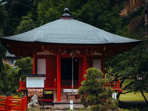 Preview wallpaper pagoda, building, pond, grass, japan, landscape